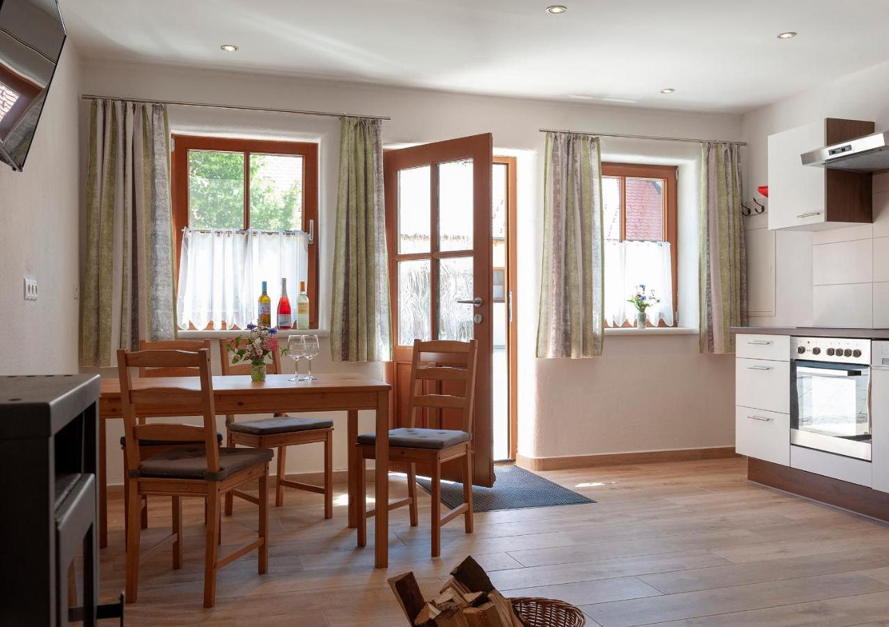 Ferienwohnung Weinkutscher Obermixnitz Exterior foto